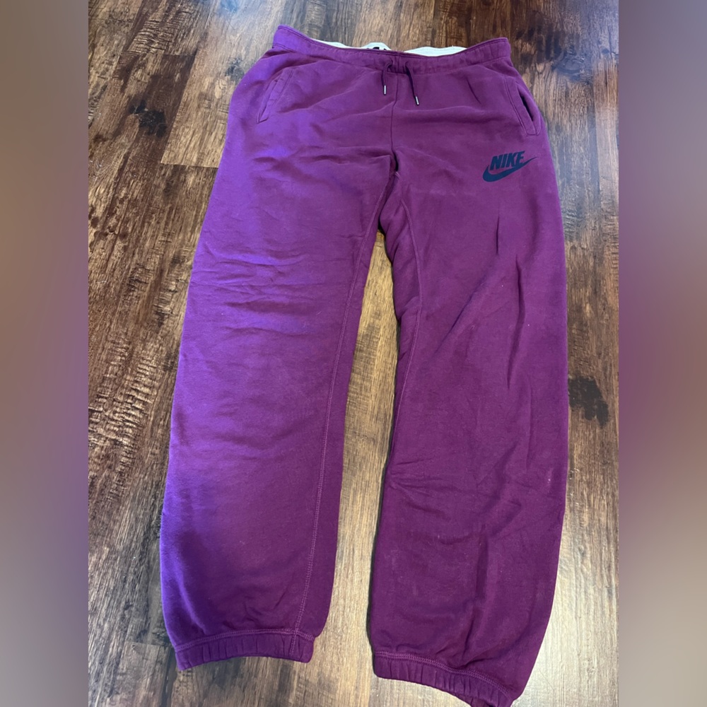Nike jogger sweatpants